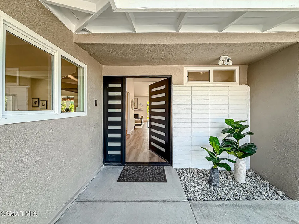 4627 Willens Avenue Woodland Hills, CA 91364