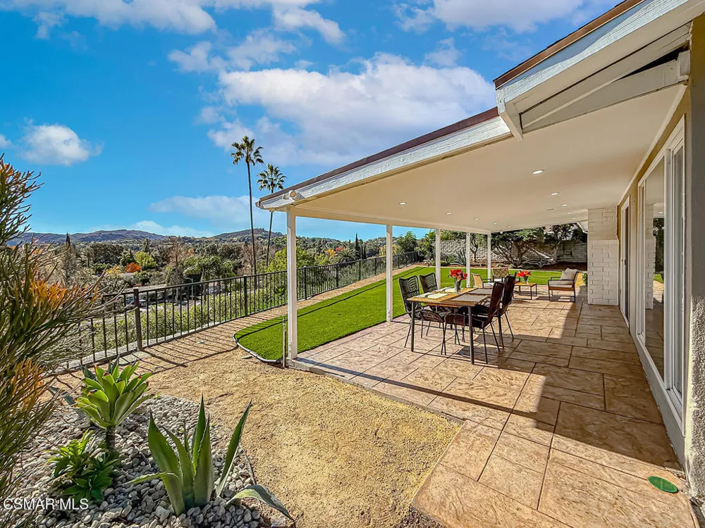 4627 Willens Avenue Woodland Hills, CA 91364