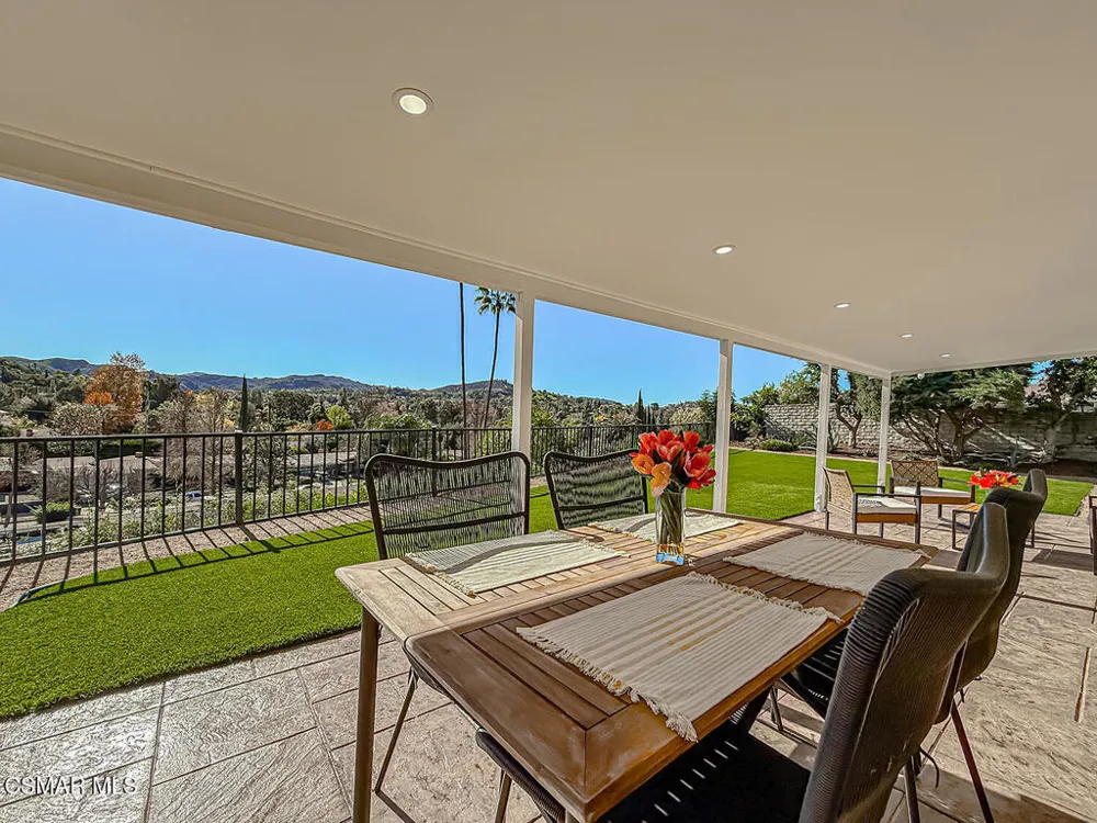4627 Willens Avenue Woodland Hills, CA 91364