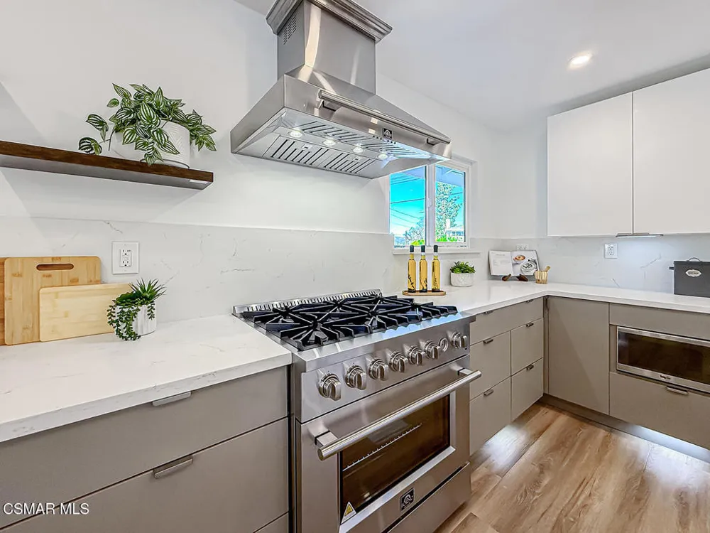 4627 Willens Avenue Woodland Hills, CA 91364