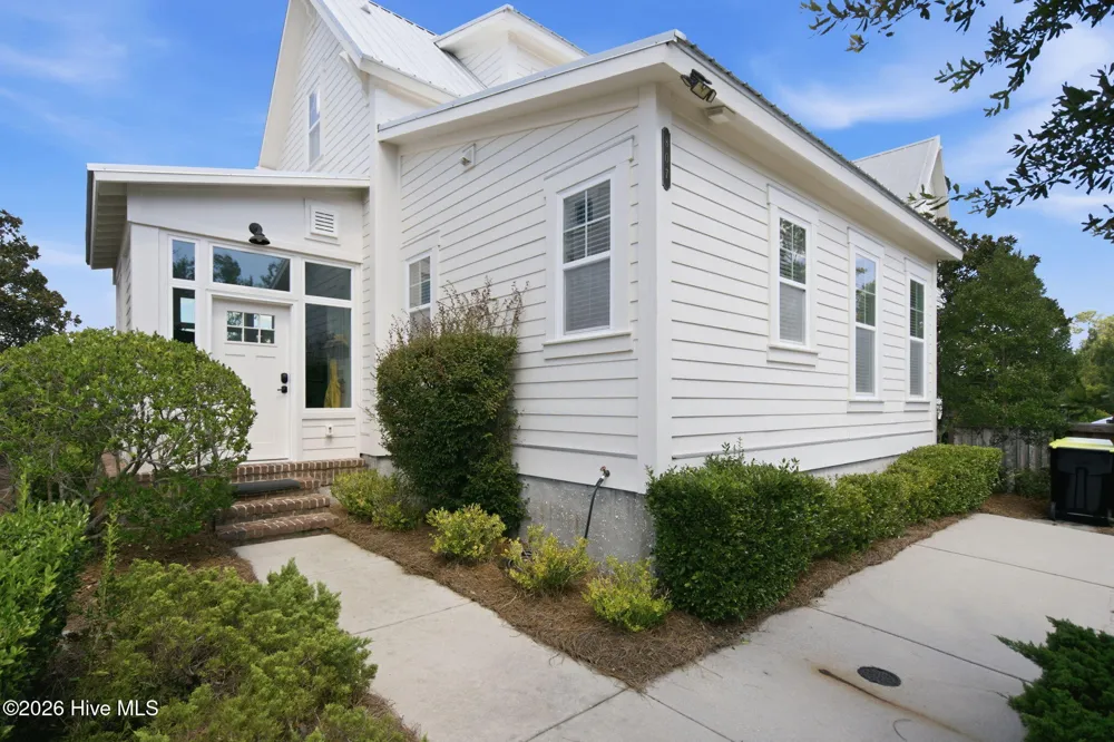 807 Meadowsweet Lane Leland, NC 28451