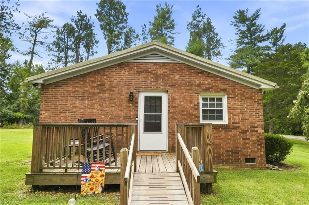 6405 Dusten Road Climax, NC 27233