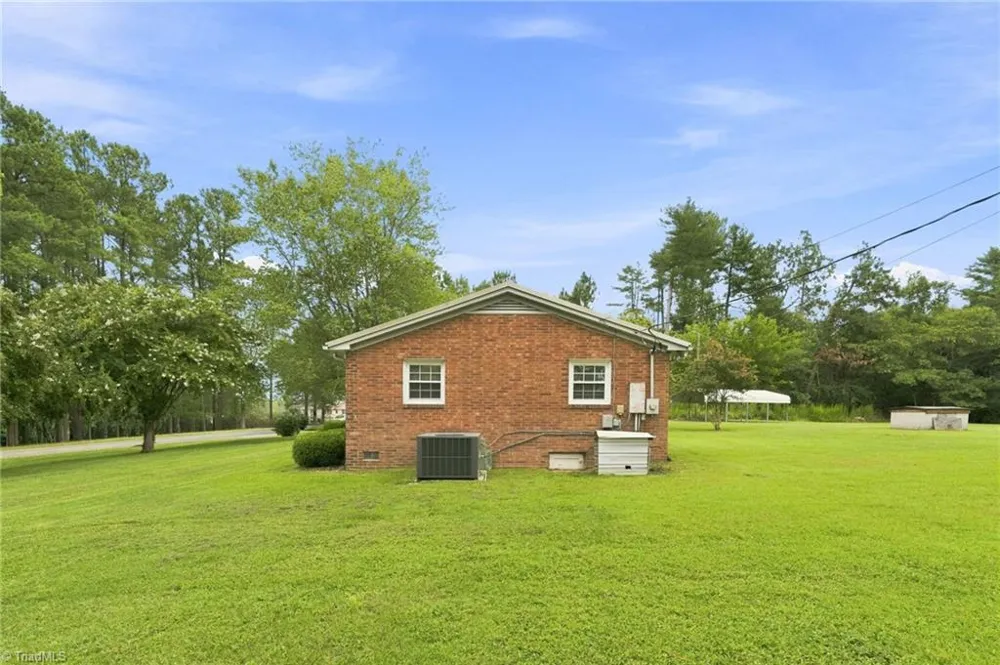 6405 Dusten Road Climax, NC 27233