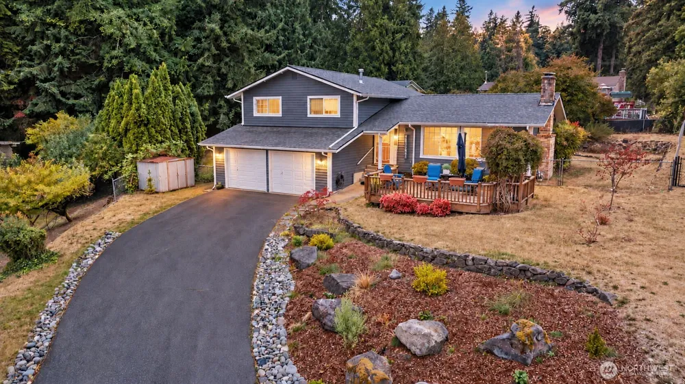 7067 Navajo Trail NE Bremerton, WA 98311