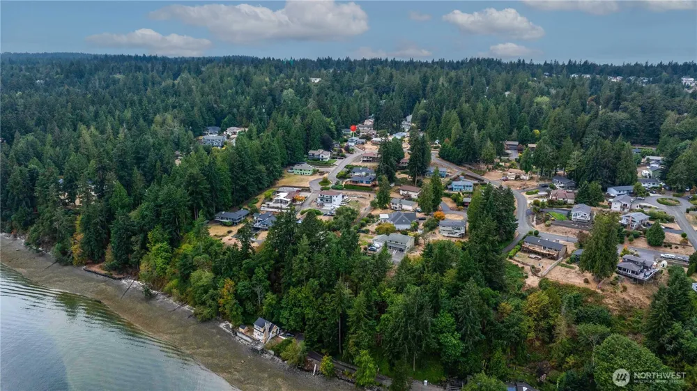 7067 Navajo Trail NE Bremerton, WA 98311