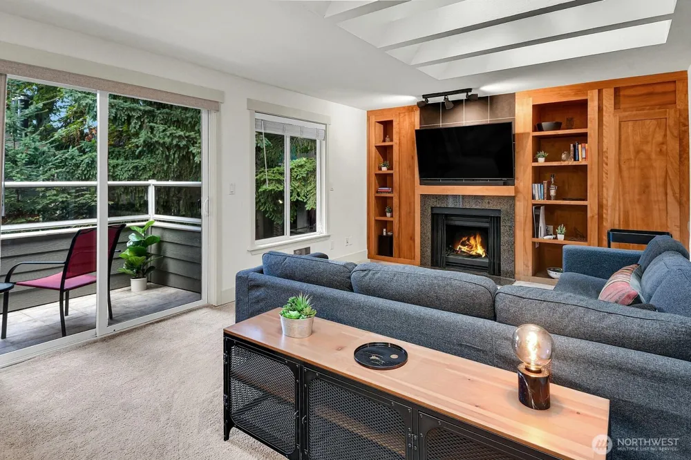 15406 NE 15th Place #D24 Bellevue, WA 98007