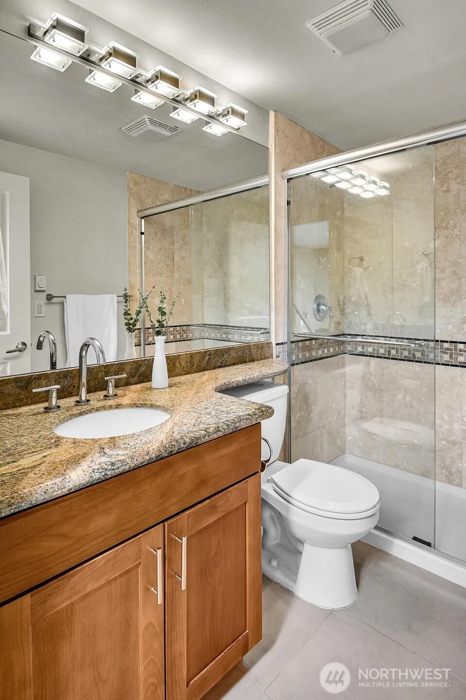15406 NE 15th Place #D24 Bellevue, WA 98007