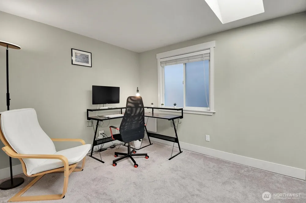 15406 NE 15th Place #D24 Bellevue, WA 98007