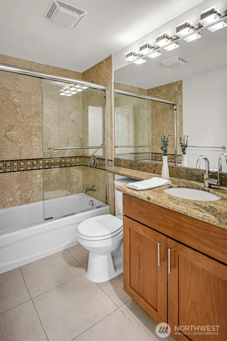 15406 NE 15th Place #D24 Bellevue, WA 98007