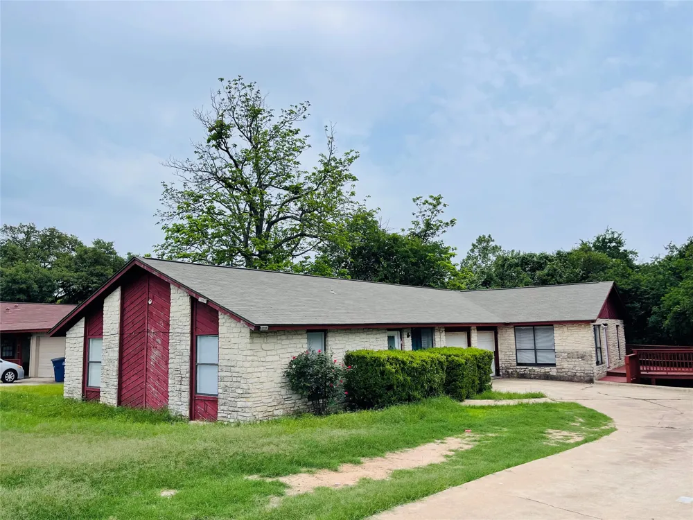 7402 Geneva Drive #A Austin, TX 78723