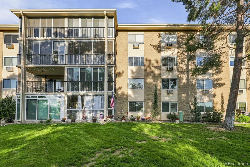 3022 S Wheeling Way #203 Aurora, CO 80014