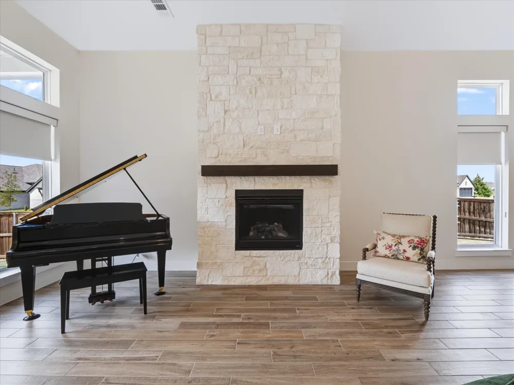 1115 Sandgate Drive Forney, TX 75126
