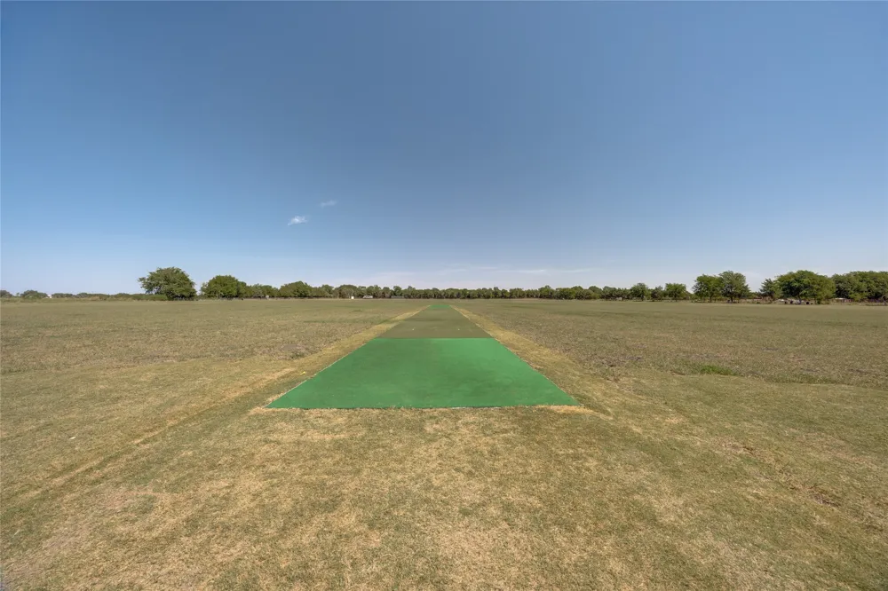 5788 Co Rd 4640 Trenton, TX 75490