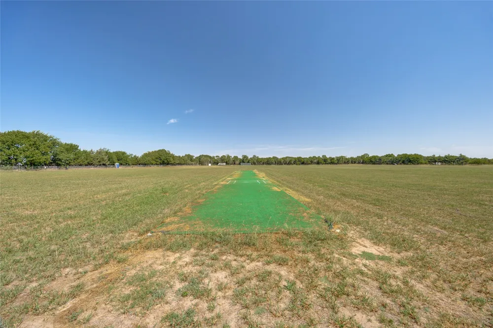 5788 Co Rd 4640 Trenton, TX 75490