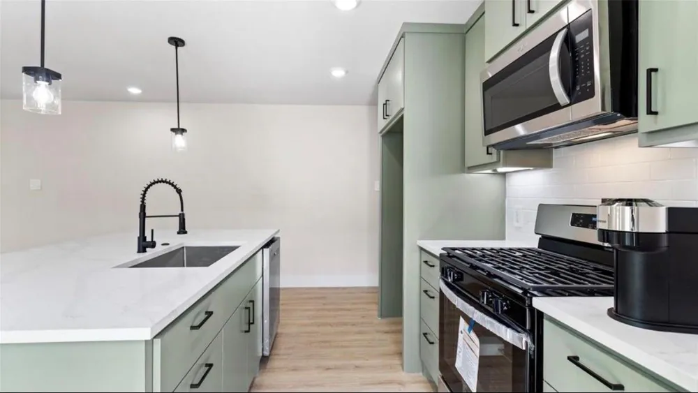 6619 Canal Street Houston, TX 77011