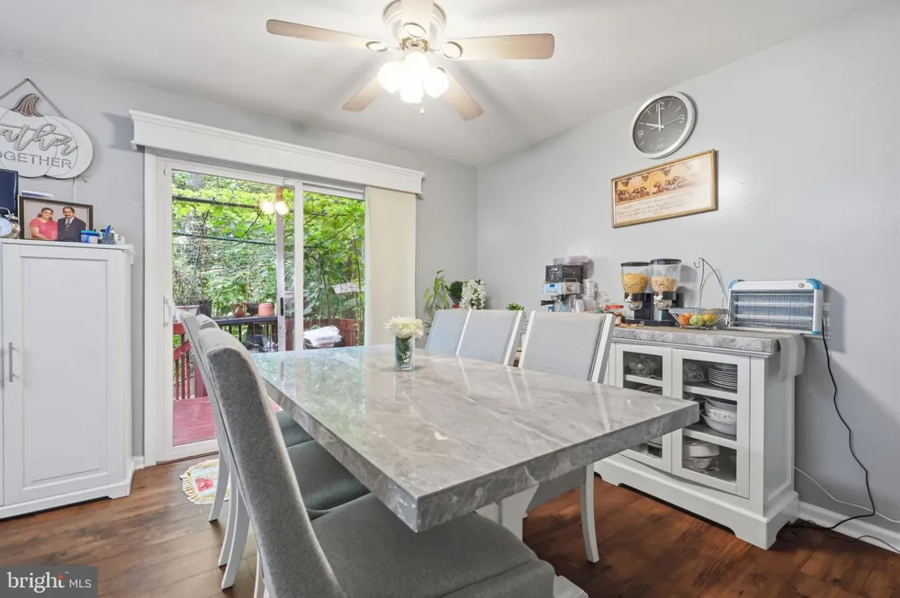 114 YORKSHIRE WAY Hatboro, PA 19040