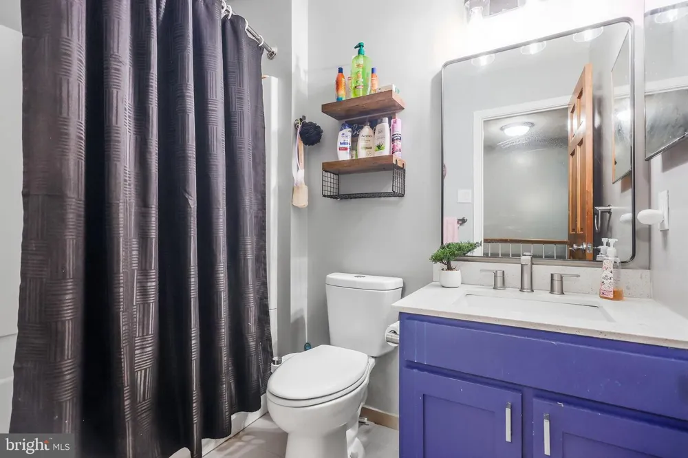 114 YORKSHIRE WAY Hatboro, PA 19040