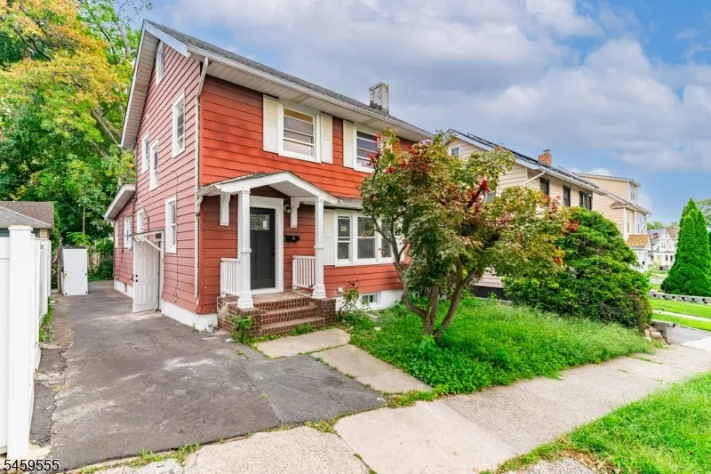 58 Wayne Ave East Orange City, NJ 07018