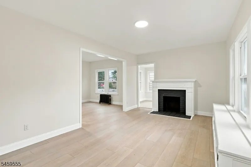58 Wayne Ave East Orange City, NJ 07018