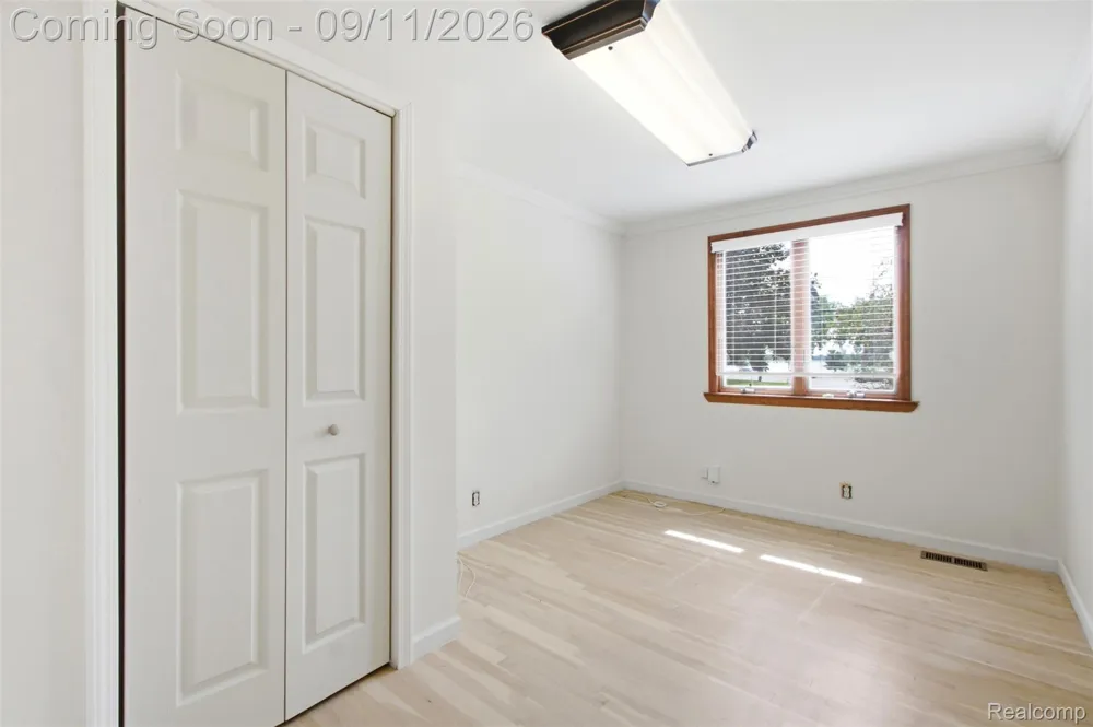 5150 Commerce Road West Bloomfield Charter Township, MI 48324