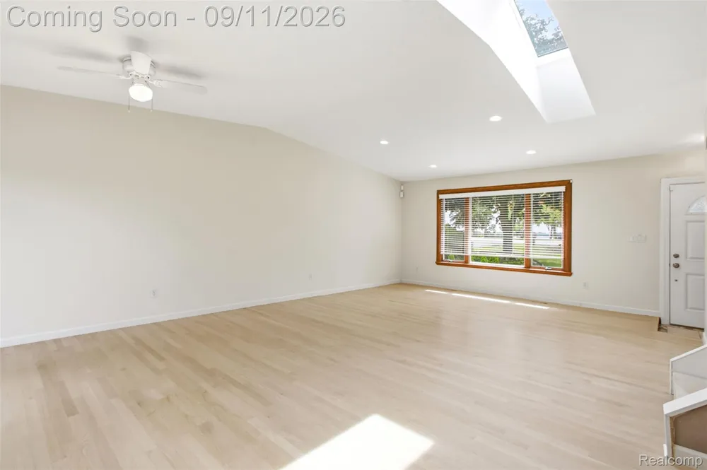 5150 Commerce Road West Bloomfield Charter Township, MI 48324