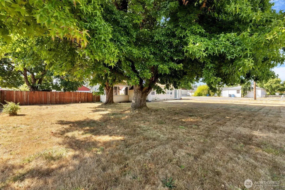 408 S Parkway Avenue Battle Ground, WA 98604