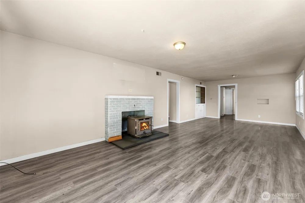 408 S Parkway Avenue Battle Ground, WA 98604