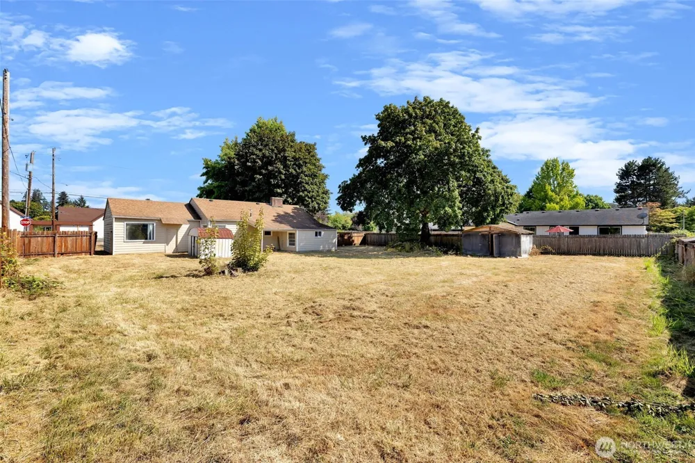 408 S Parkway Avenue Battle Ground, WA 98604