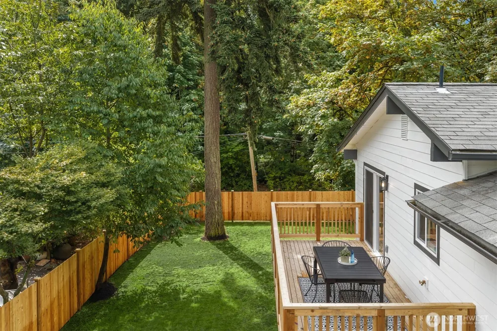 6008 116th Ave NE Kirkland, WA 98033
