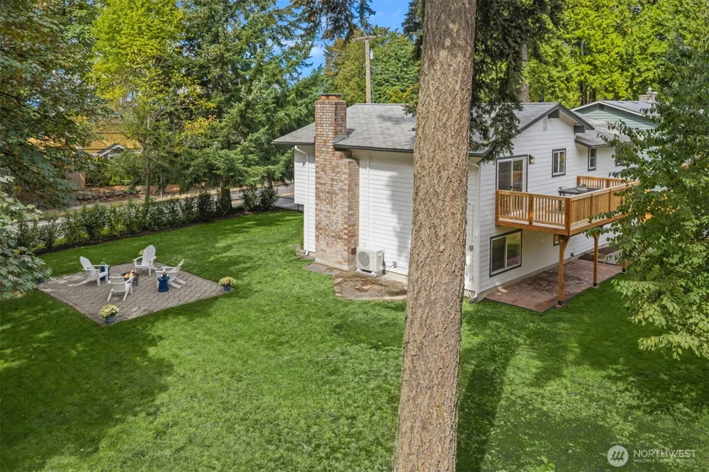 6008 116th Ave NE Kirkland, WA 98033