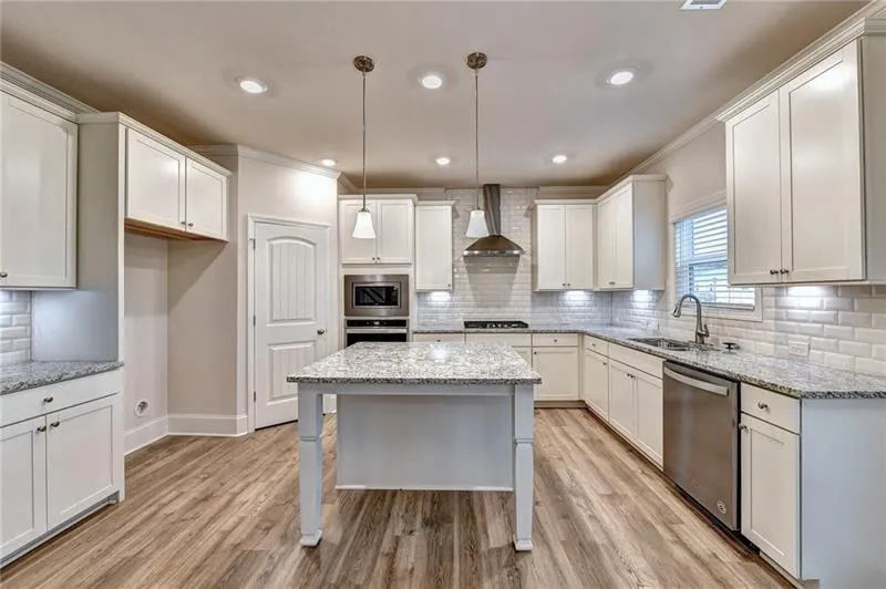 5280 Blue Mountain Lane Cumming, GA 30040
