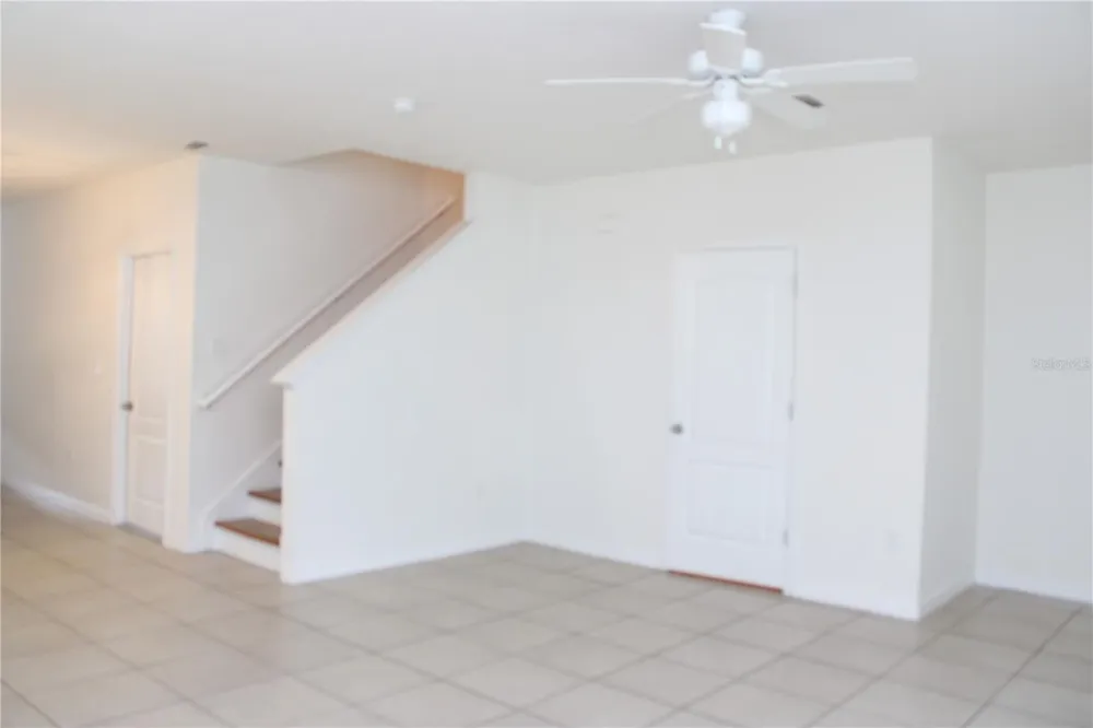 475 ARBOR LAKES DRIVE Davenport, FL 33896