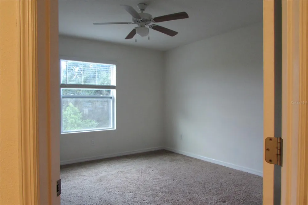 475 ARBOR LAKES DRIVE Davenport, FL 33896