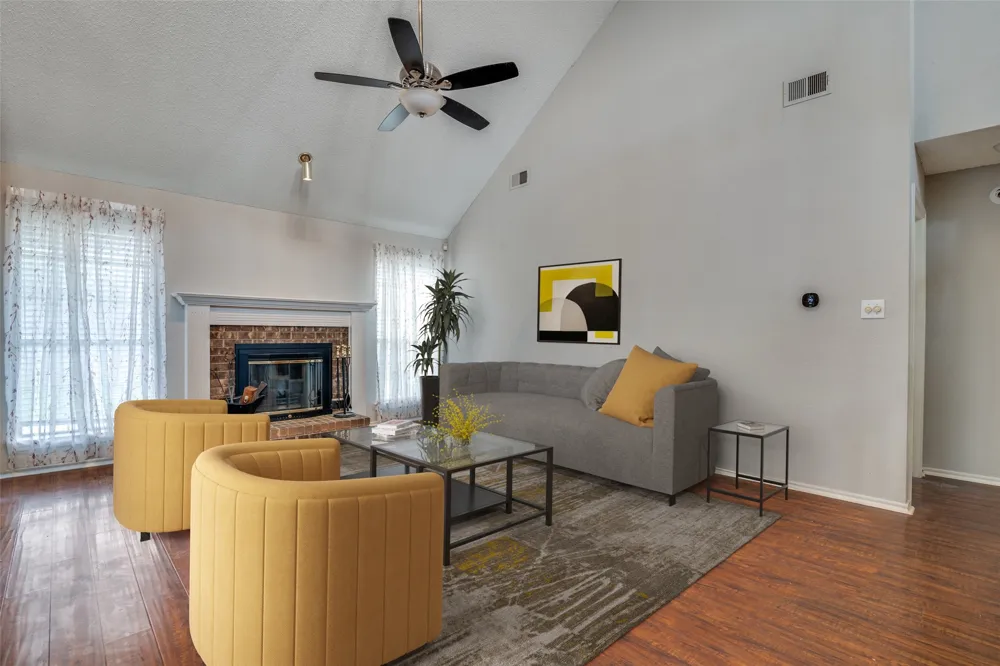 2916 Renaissance Circle Dallas, TX 75287