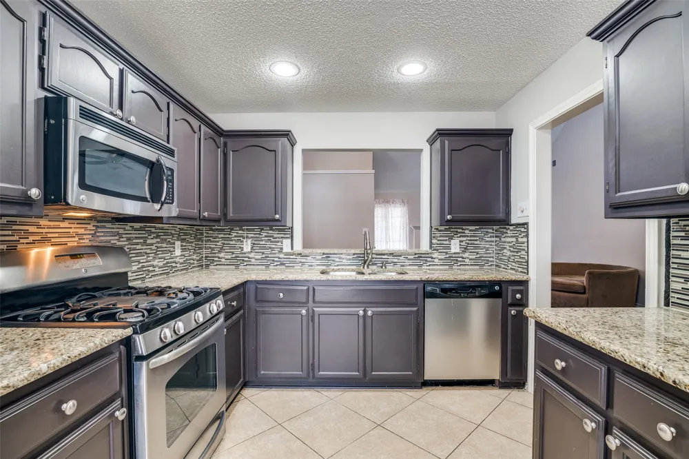 2916 Renaissance Circle Dallas, TX 75287