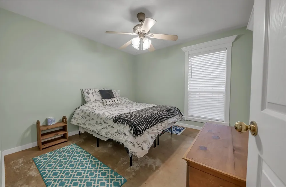 11885 Golden Mist College Station, TX 77845