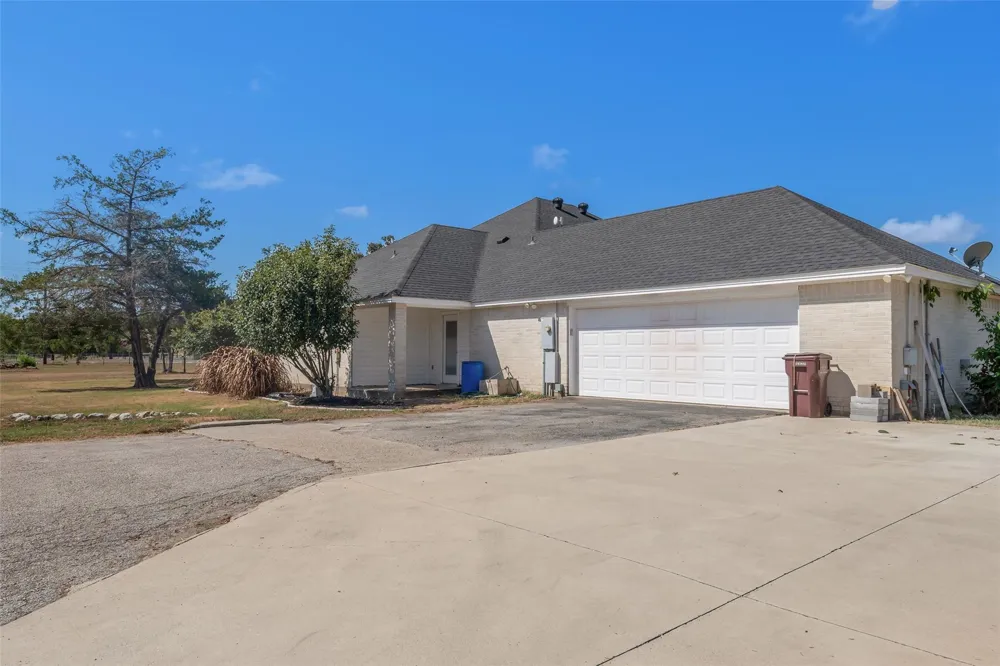 11885 Golden Mist College Station, TX 77845
