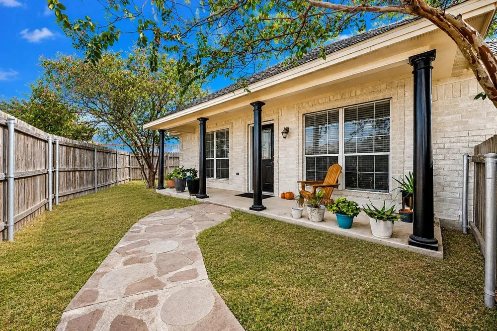 11885 Golden Mist College Station, TX 77845