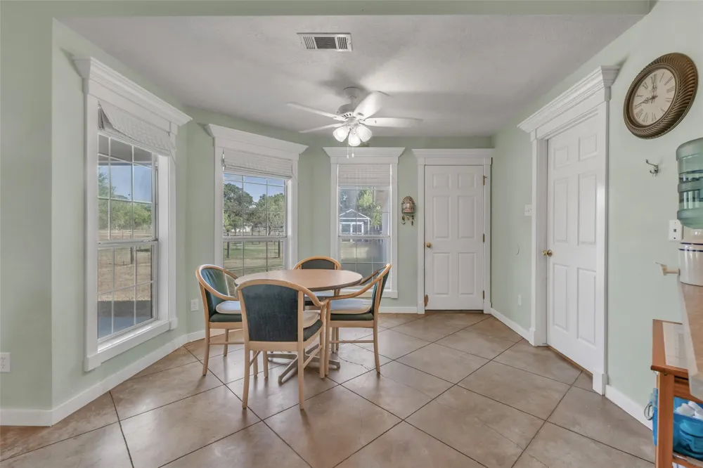 11885 Golden Mist College Station, TX 77845