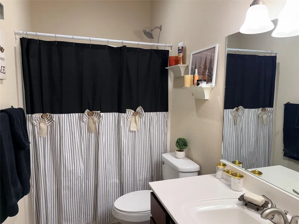 620 W Sheldon Avenue Thrall, TX 76578