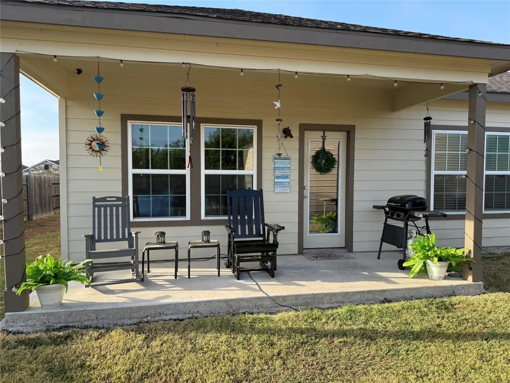 620 W Sheldon Avenue Thrall, TX 76578