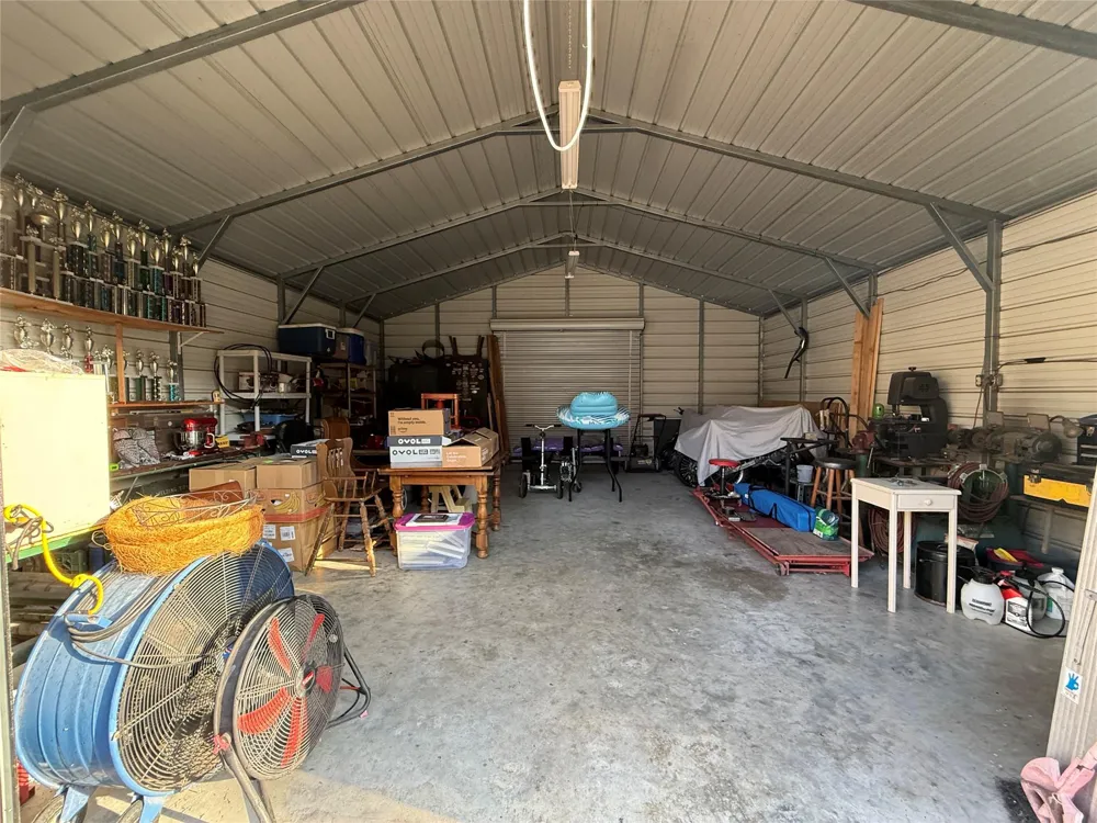 620 W Sheldon Avenue Thrall, TX 76578