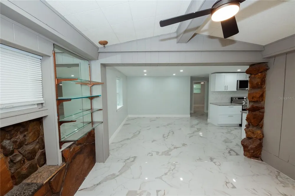 8830 69TH STREET Pinellas Park, FL 33782