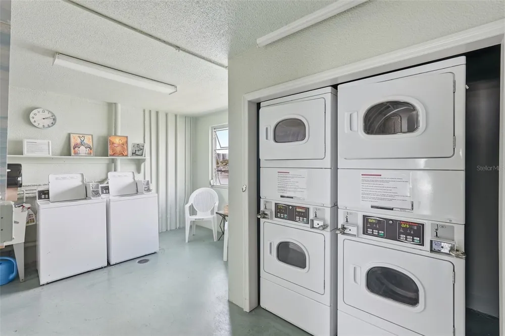 5935 30TH AVENUE S #214 Gulfport, FL 33707