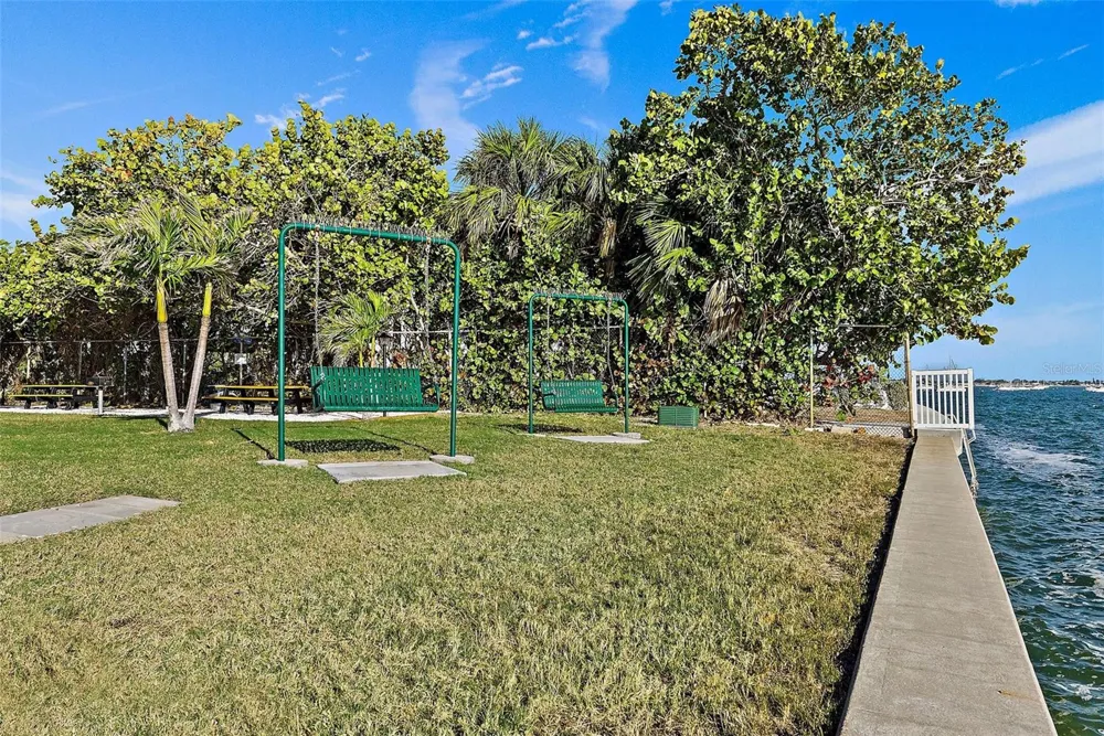 5935 30TH AVENUE S #214 Gulfport, FL 33707
