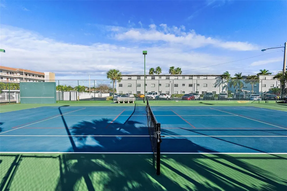 5935 30TH AVENUE S #214 Gulfport, FL 33707