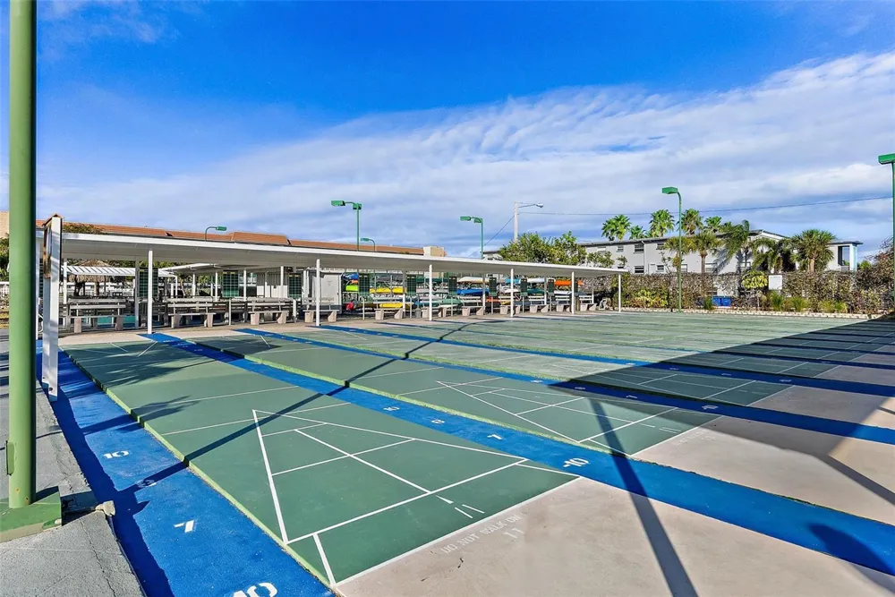 5935 30TH AVENUE S #214 Gulfport, FL 33707