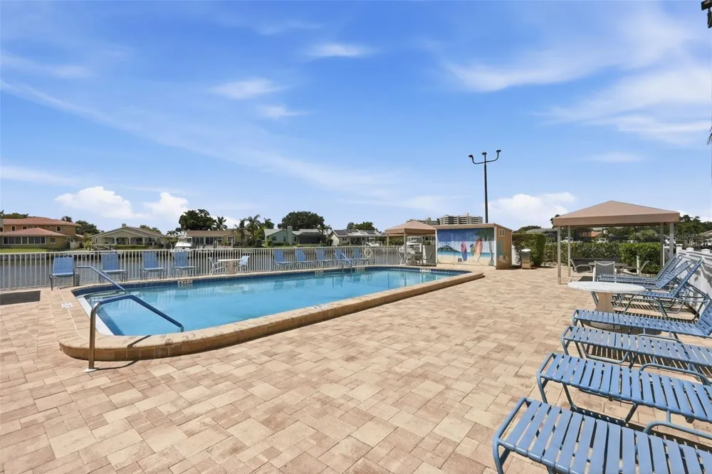 5935 30TH AVENUE S #214 Gulfport, FL 33707