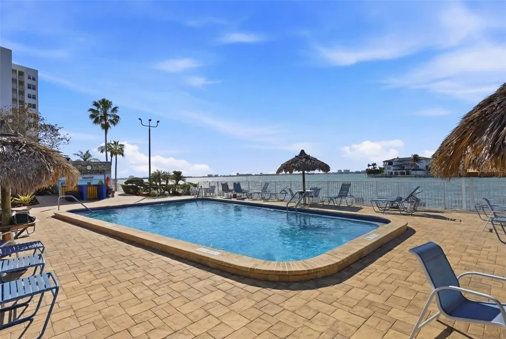 5935 30TH AVENUE S #214 Gulfport, FL 33707