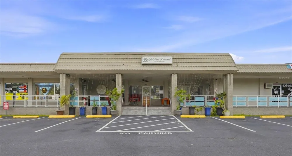 5935 30TH AVENUE S #214 Gulfport, FL 33707
